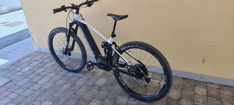Used Mondraker Crafty R 2021 2021 Mountainbike, Black, 29 — image 4 of 16