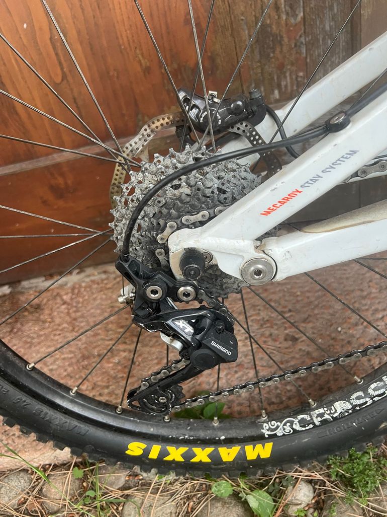 Used Canyon Torque Shimano Deore XT 2006 Mountainbike, White — image 3 of 5