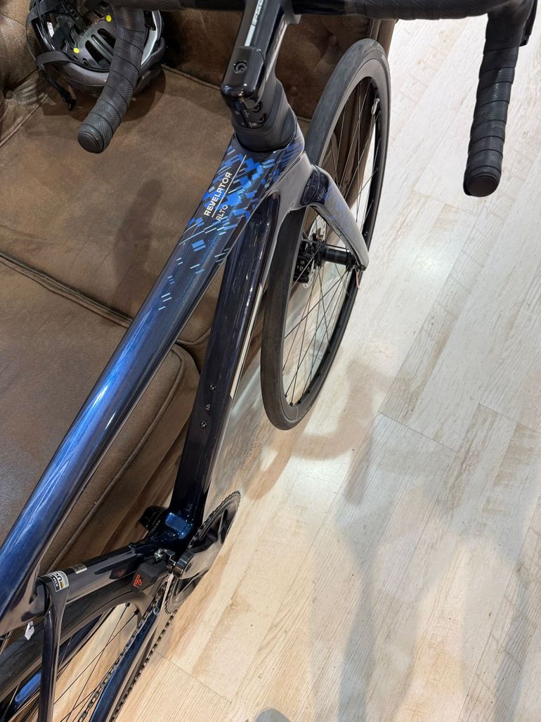 Used KTM REVELATOR ALTO ELITE DI2 2025 2025 Road & Gravel, Blue — image 2 of 4