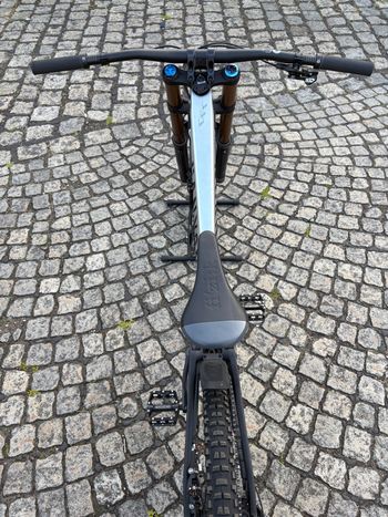 Used Canyon Sender CFR Mullet 2022 2022 Mountainbike, Black, 29, 27.5 — image 9 of 14