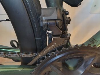 Used Bottecchia Emme Shimano Ultegra Di2 2023 Road & Gravel, Green — image 4 of 9