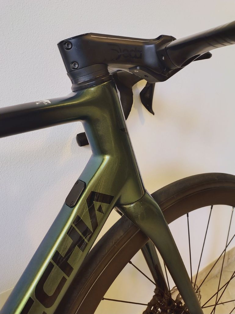 Used Bottecchia Emme Shimano Ultegra Di2 2023 Road & Gravel, Green — image 8 of 9