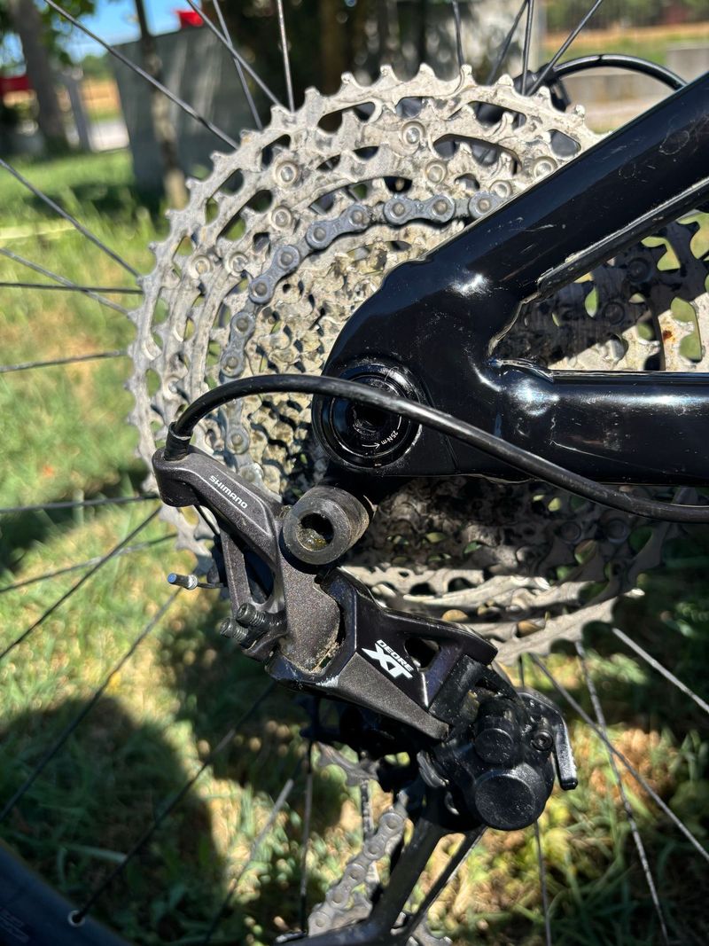 Używany Giant Trance X E+ 2 Pro 29er 2022 2022 Mountainbike — zdjęcie 3 z 3
