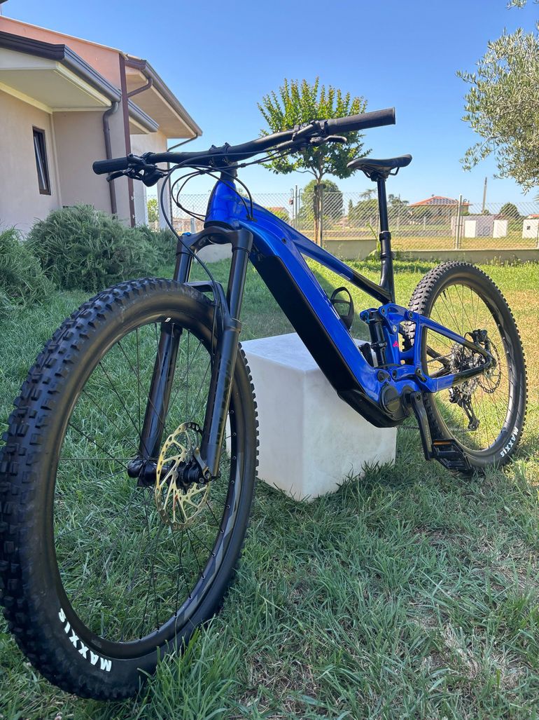Used Giant Trance X E+ 2 Pro 29er 2022 2022 Mountainbike, Blue, 29 — image 2 of 3