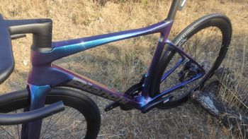 Used Bianchi Specialissima PRO Ultegra Di2 2025 2025 Road & Gravel, Purple — image 7 of 10