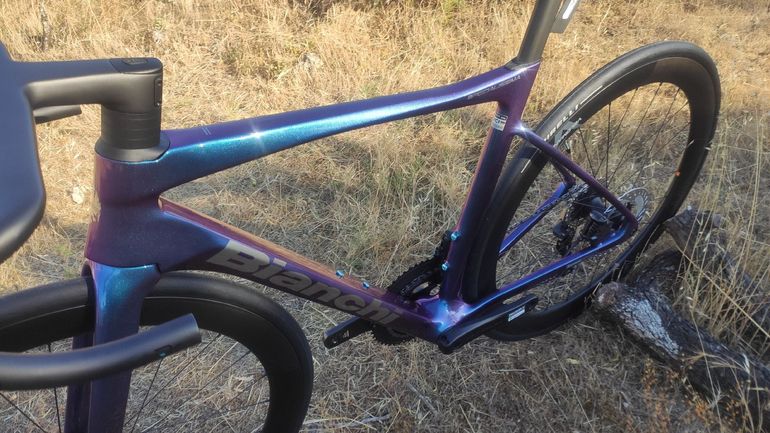 Used Bianchi Specialissima PRO Ultegra Di2 2025 2025 Road & Gravel, Purple — image 7 of 10