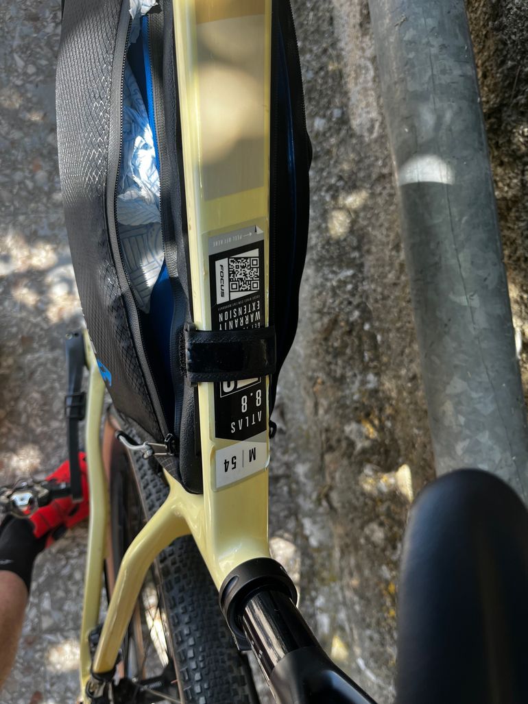 Used Focus ATLAS 8.8 2024 2024 Road & Gravel, Orange — image 3 of 14