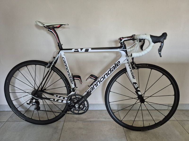 Použité Cannondale SuperSix EVO Shimano Dura Ace 2015 Road & Gravel