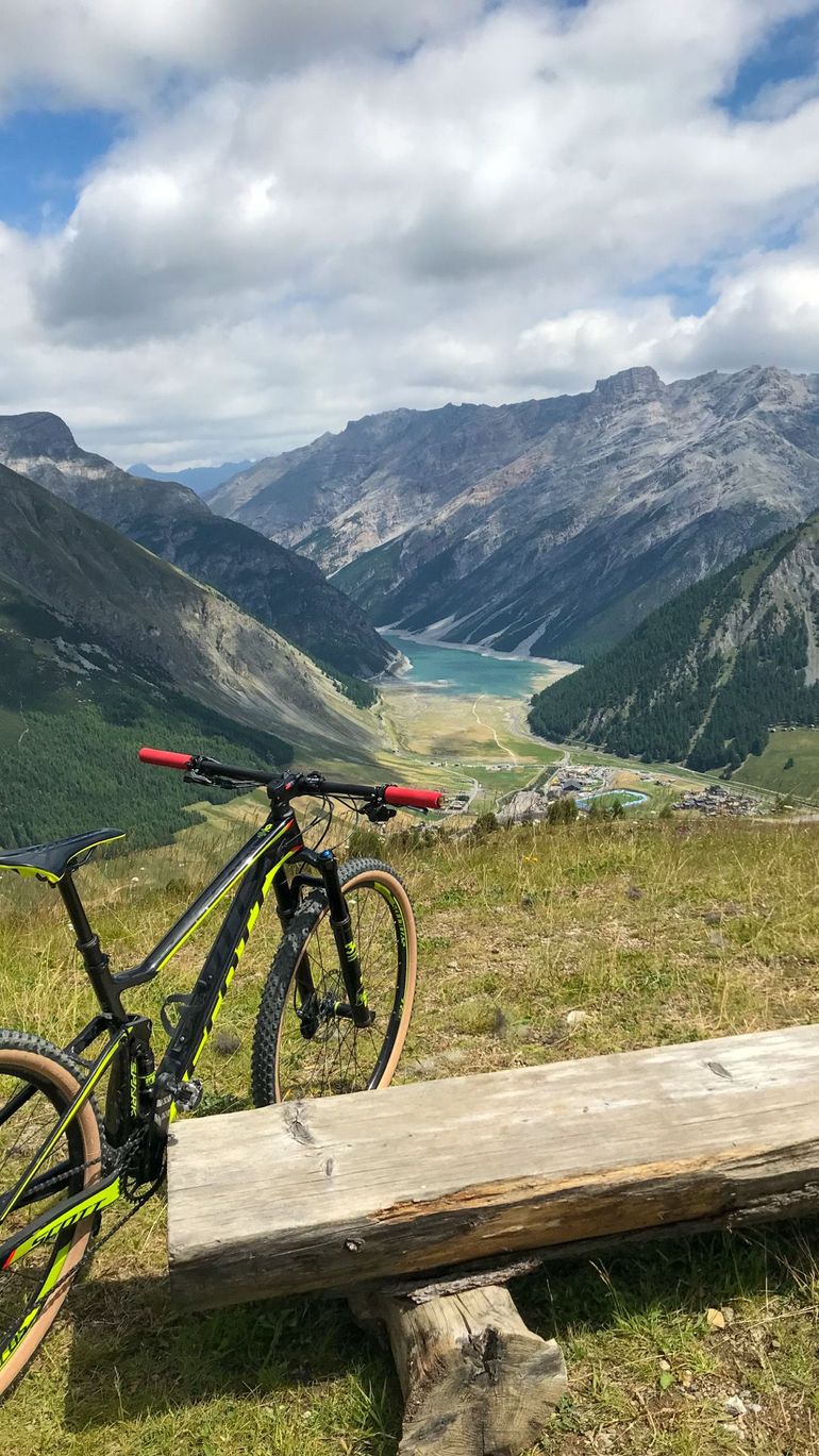 Used Scott Spark 920 2018 2018 Mountainbike, Black, 29 — image 3 of 5