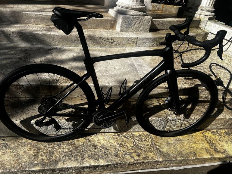 Used Specialized S-Works Roubaix SL8 - SRAM RED AXS 2024 2024 Road & Gravel, Black — image 1 of 4