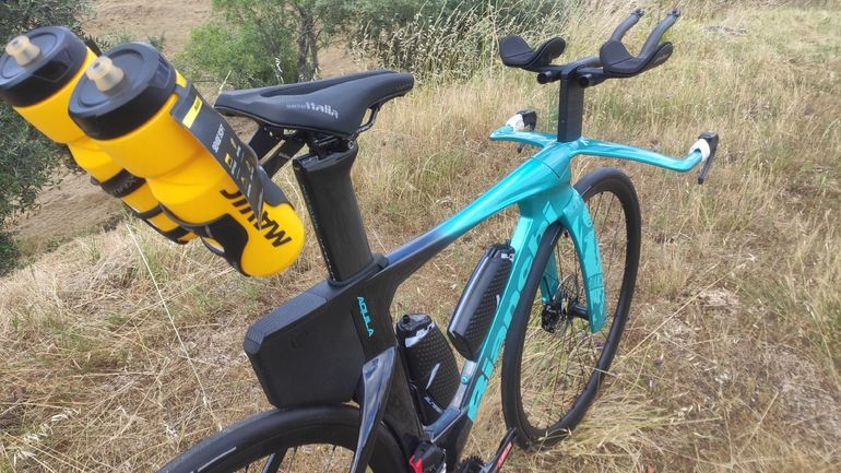 Käytetty Bianchi Aquila RC Rival Etap AXS E1 2026 2026 Road & Gravel — kuva 4 / 8