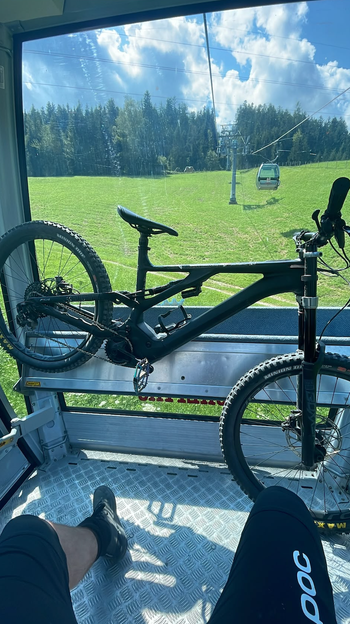 Used Specialized Turbo Kenevo Expert 2021 2021 Mountainbike, Black, 27.5 — image 9 of 17