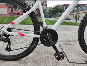 Used ROCKRIDER Women's 27.5" Mountain Bike ST 100 2021 2021 Mountainbike, White, 27.5 — image 2 of 4