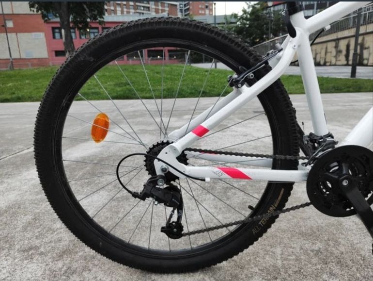 Used ROCKRIDER Women's 27.5" Mountain Bike ST 100 2021 2021 Mountainbike, White, 27.5 — image 3 of 4