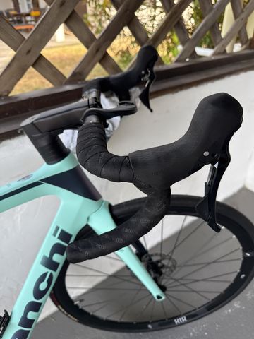 Brugt Bianchi Oltre Race 105 2023 2023 Road & Gravel — billede 4 af 6