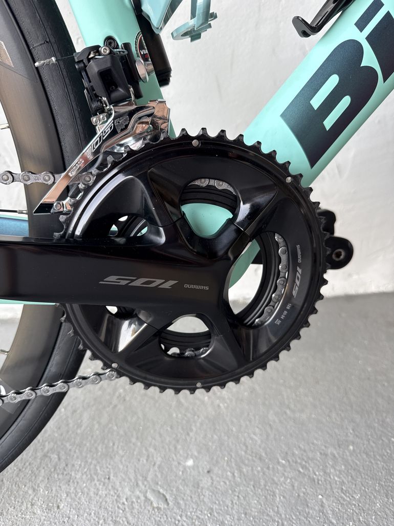 Brugt Bianchi Oltre Race 105 2023 2023 Road & Gravel — billede 5 af 6