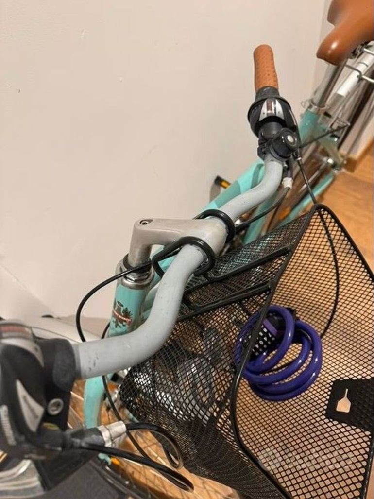 Used Bianchi Spillo Rubino Deluxe Gent 2018 2018 Urban, Green — image 4 of 4
