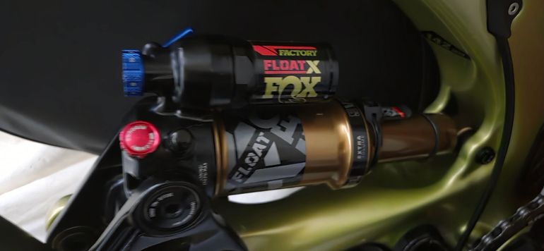 Używany Pivot SWITCHBLADE Pro XT/XTR 2023 2023 Mountainbike — zdjęcie 6 z 6