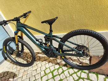 Used Orbea Wild M-TEAM Mullet 2025 2025 Mountainbike, Green — image 5 of 7