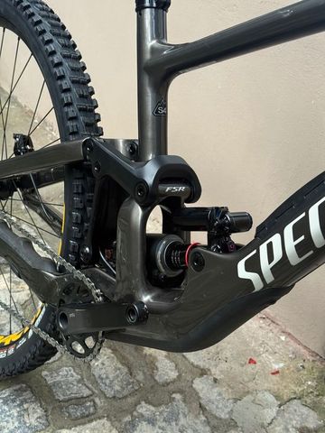Specialized Enduro 2025 Mountainbike usato, Grigio chiaro — immagine 5 di 8