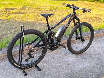 Used Wilier e803TRB SHIMANO SLX 1x12 + SHIMANO EP8 2023 2023 Mountainbike, Black, 27.5 — image 2 of 5