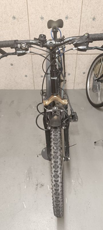 Used DECATHLON Custom Shimano Altus 2009 Mountainbike, Light Gray — image 5 of 7