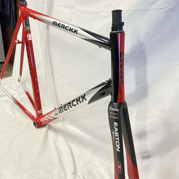 Used Eddy Merckx 25th Anniversary Frameset 60cm Easton EC90 Aero Carbon Fork Seatpost Frameset 2005 Road & Gravel, Red — image 2 of 18