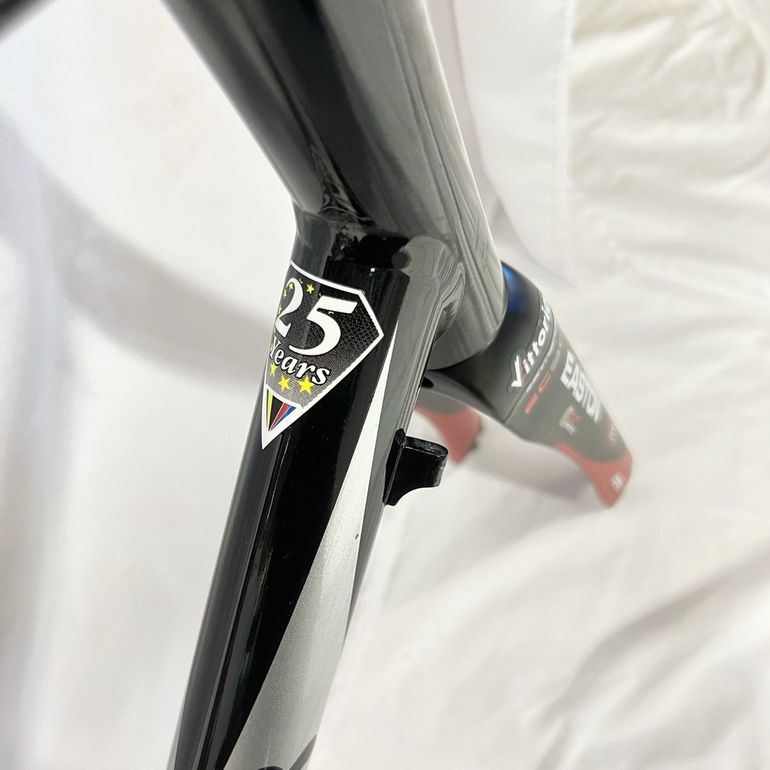 Used Eddy Merckx 25th Anniversary Frameset 60cm Easton EC90 Aero Carbon Fork Seatpost Frameset 2005 Road & Gravel, Red — image 5 of 18