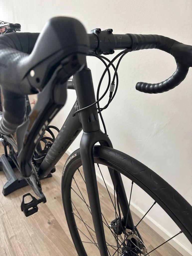 Used Canyon Endurace 7 Disc 2021 2021 Road & Gravel, Black — image 4 of 6