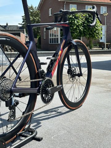 Brugt BMC Teammachine R 01 THREE 2026 2026 Road & Gravel — billede 2 af 8