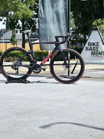Gebrauchtes BMC Teammachine R 01 THREE 2026 2026 Road & Gravel