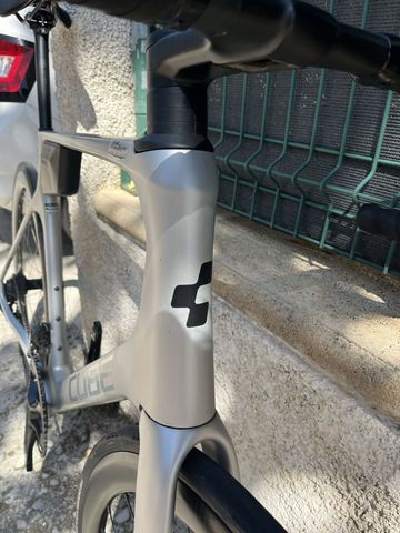 CUBE AGREE C:62, SLT 2023 2023 Road & Gravel usato, Grigio chiaro — immagine 13 di 21