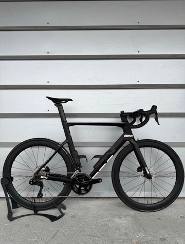 BMC Timemachine Shimano 105 Di2 2023 Road & Gravel usato