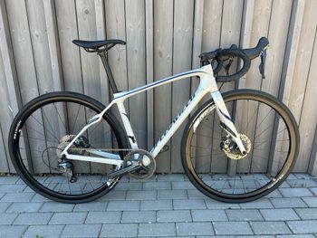 Used Specialized Ruby Elite Disc 2016 2016 Road & Gravel, White — image 6 of 6