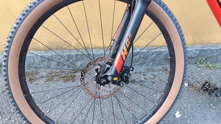 Used KTM ULTRA RIDE 29 2025 2025 Mountainbike, Red, 29 — image 7 of 8