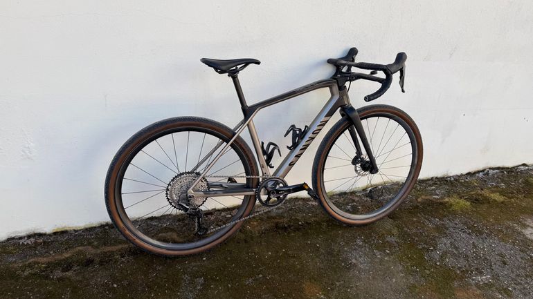 Used Canyon Grail CF SL 7 2021 2021 Road & Gravel, Black — image 1 of 3