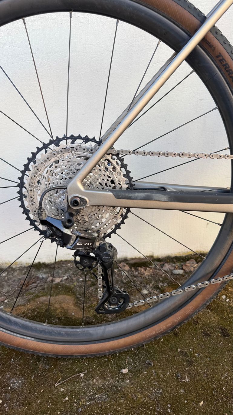 Used Canyon Grail CF SL 7 2021 2021 Road & Gravel, Black — image 3 of 3