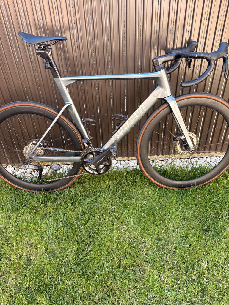 Tweedehands Myvelo Verona 2025 Ultegra DI2 12s 2025 Road & Gravel — afbeelding 1 van 11
