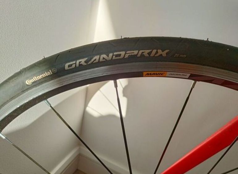 Použité Canyon Endurace Shimano 105 2018 Road & Gravel — obrázek 5 z 7