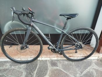 Used Specialized Dolce EVO 2017 2017 Road & Gravel, Light Gray — image 6 of 8