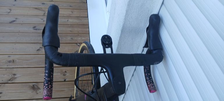 Used Canyon Ultimate WMN CF SL Disc 7.0 2019 2019 Road & Gravel, Black — image 14 of 31