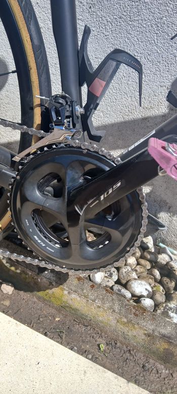 Tweedehands Canyon Ultimate WMN CF SL Disc 7.0 2019 2019 Road & Gravel — afbeelding 7 van 10