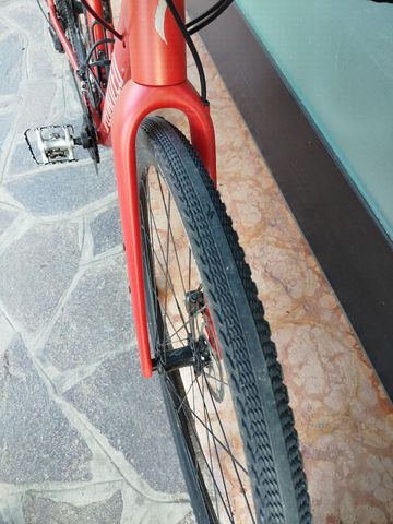 Specialized Diverge Elite E5 2023 2023 Road & Gravel de segunda mano, Rojo — imagen 6 de 8