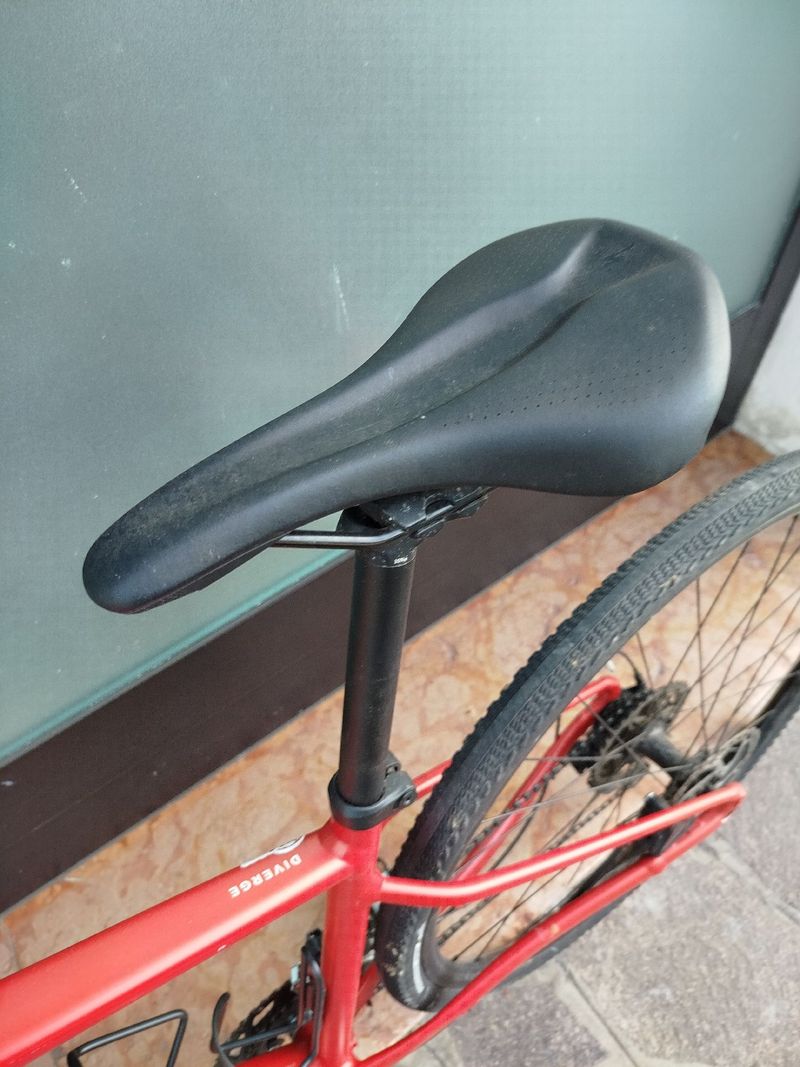 Specialized Diverge Elite E5 2023 2023 Road & Gravel de segunda mano, Rojo — imagen 8 de 8
