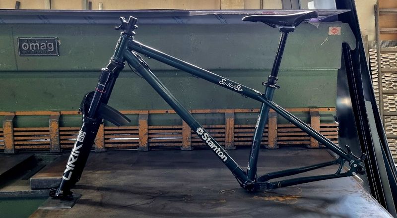 Stanton Switch9er 631 Elite 2021 Frameset 2021 Mountainbike de segunda mano, Verde — imagen 2 de 8