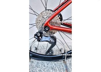 Used Giant Tcr Advanced 1 Kom 2025 Road & Gravel, Red — image 4 of 11