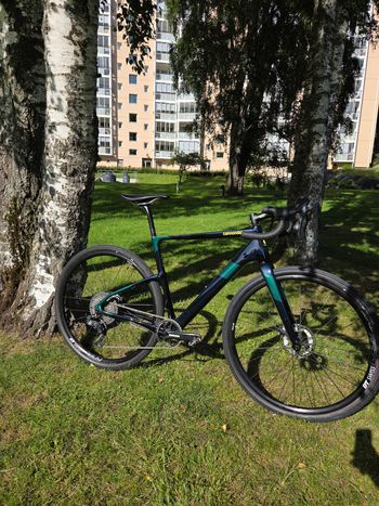 Używany Cannondale Topstone Carbon Ultegra RX 2020 2020 Road & Gravel — zdjęcie 2 z 4