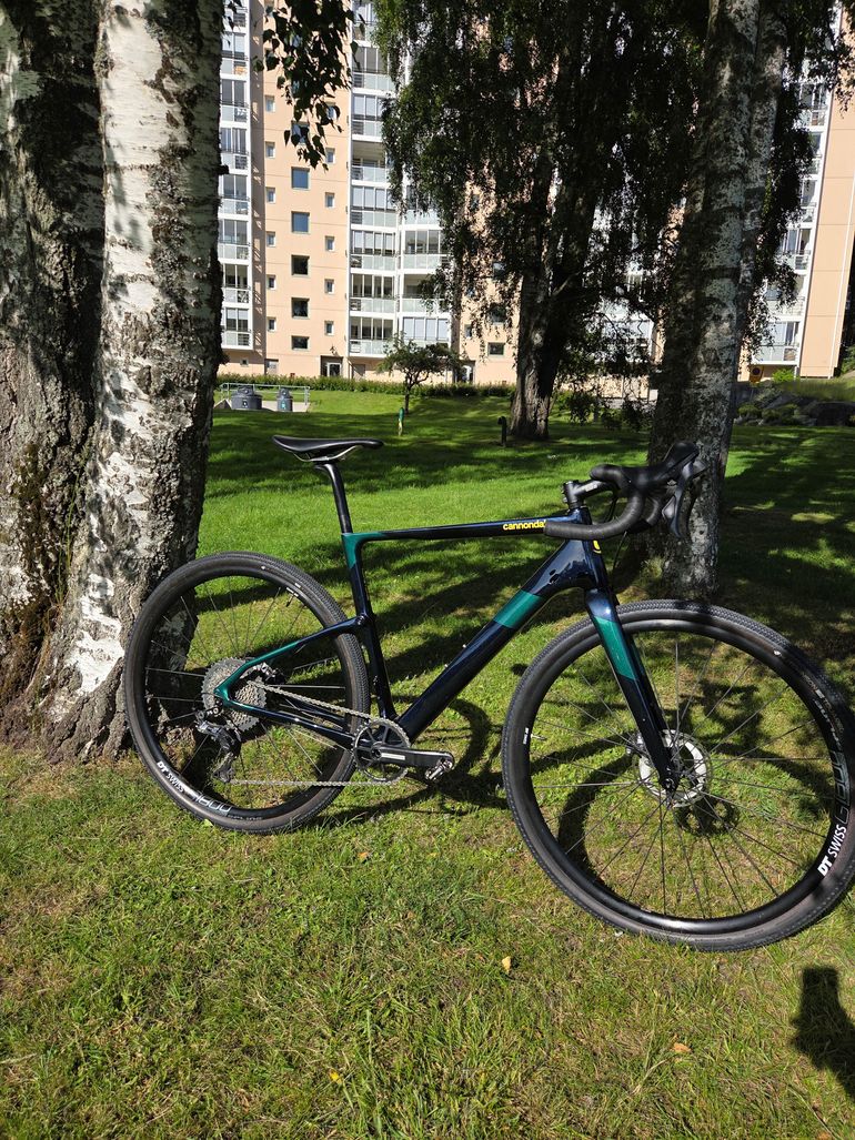 Używany Cannondale Topstone Carbon Ultegra RX 2020 2020 Road & Gravel — zdjęcie 2 z 4
