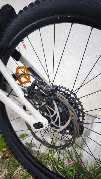 Used Focus SAM² 6.8 2022 2022 Mountainbike, Light Gray, 29 — image 5 of 6