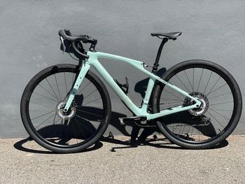 Used Specialized Diverge STR Comp Carbon 2025 Road & Gravel, Blue — image 4 of 8